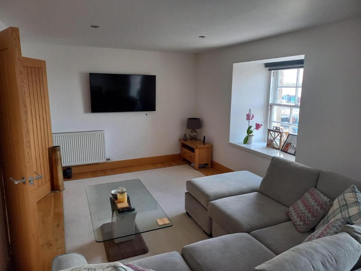 Telford Escape Apartamento Elgin Exterior foto